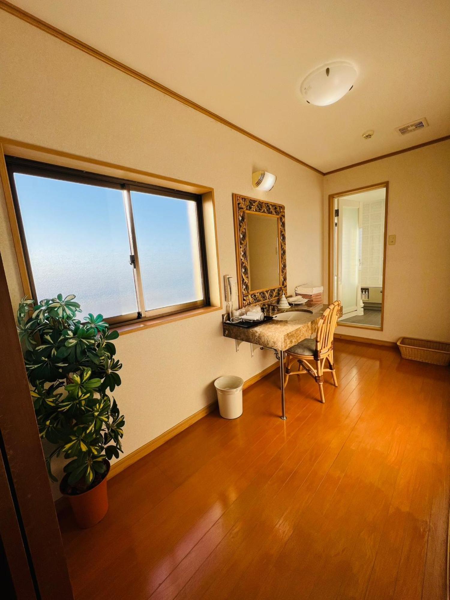 Shirahama Onsen Kisyu Hanto Pokoj fotografie